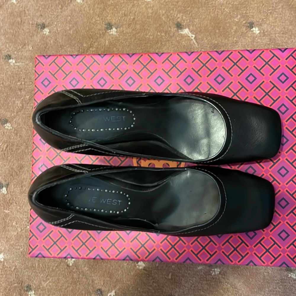 Black square toe, block heels in good condition